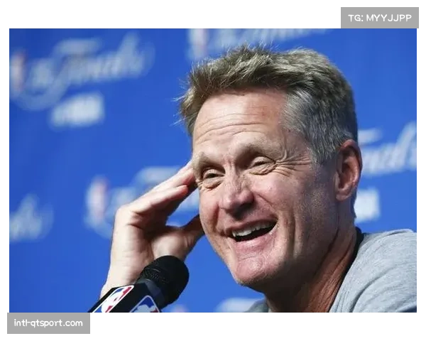 “科尔孤傲执教风格引争议，唯不敢得罪库里原因剖析”